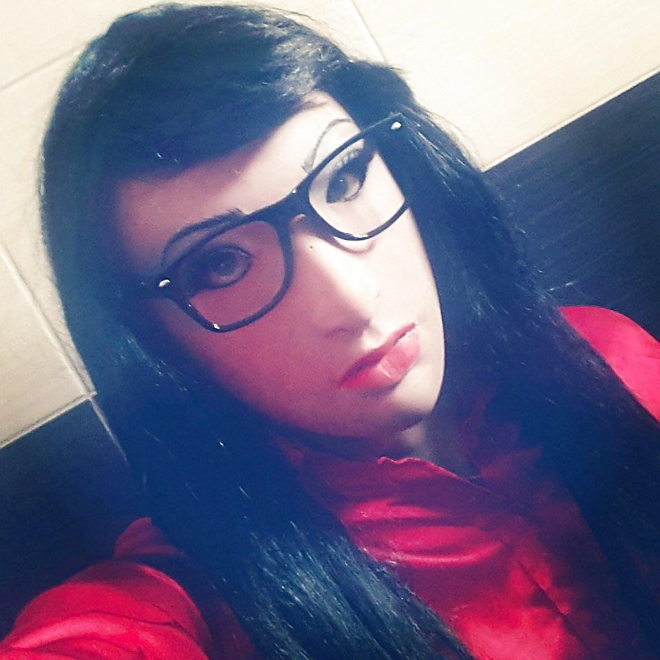 22P Satin&Rubber tranny Selfie