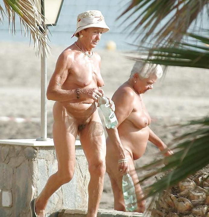 25P Les salopes ( matures,granny )