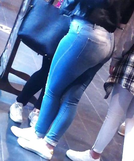 8P Candid teen huge jean ass, assfuck