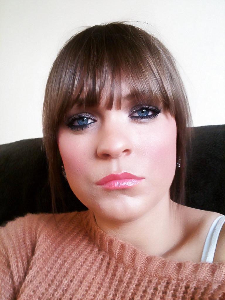 25P My slut daughter Louise