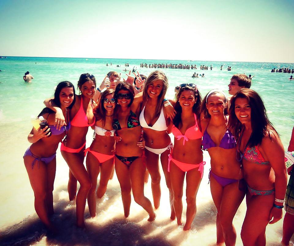 25P Facebook teen sluts - who would you fuck?