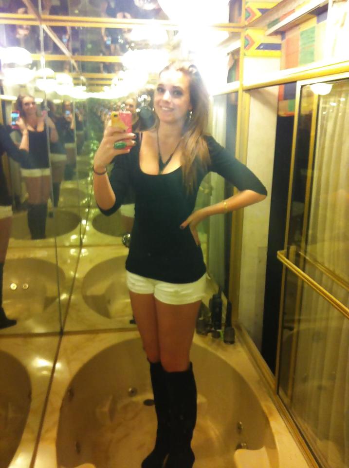 25P Facebook teen sluts - who would you fuck?