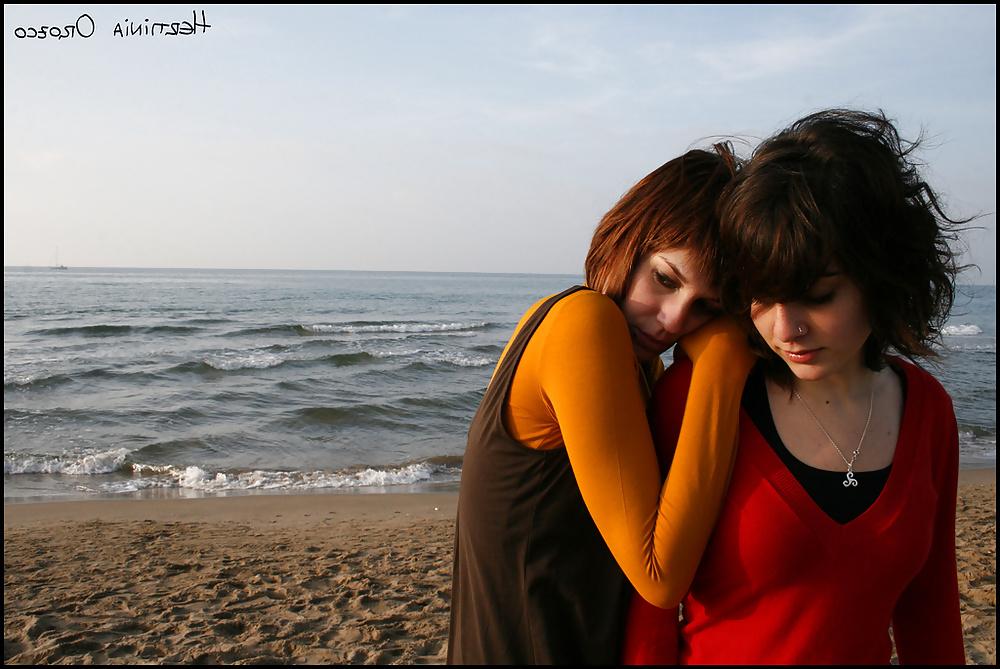 25P Lesbian romantic
