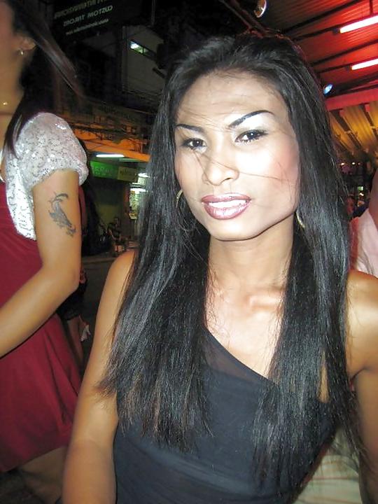 25P Ladyboy Noi from Pattaya