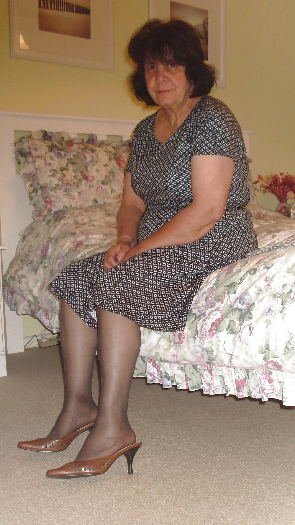 15P Rosemary sexy 63 year old clothed