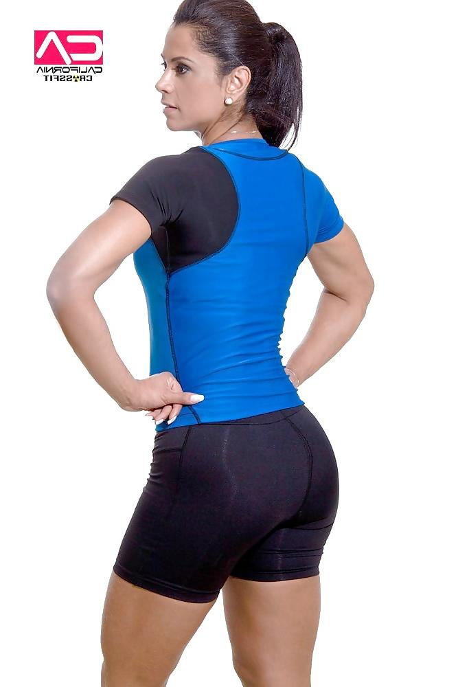 9P Big monster asses butt