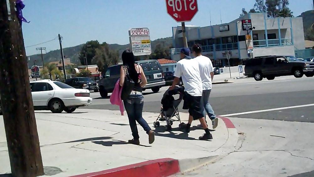 13P Butt crossing Ass in Jeans