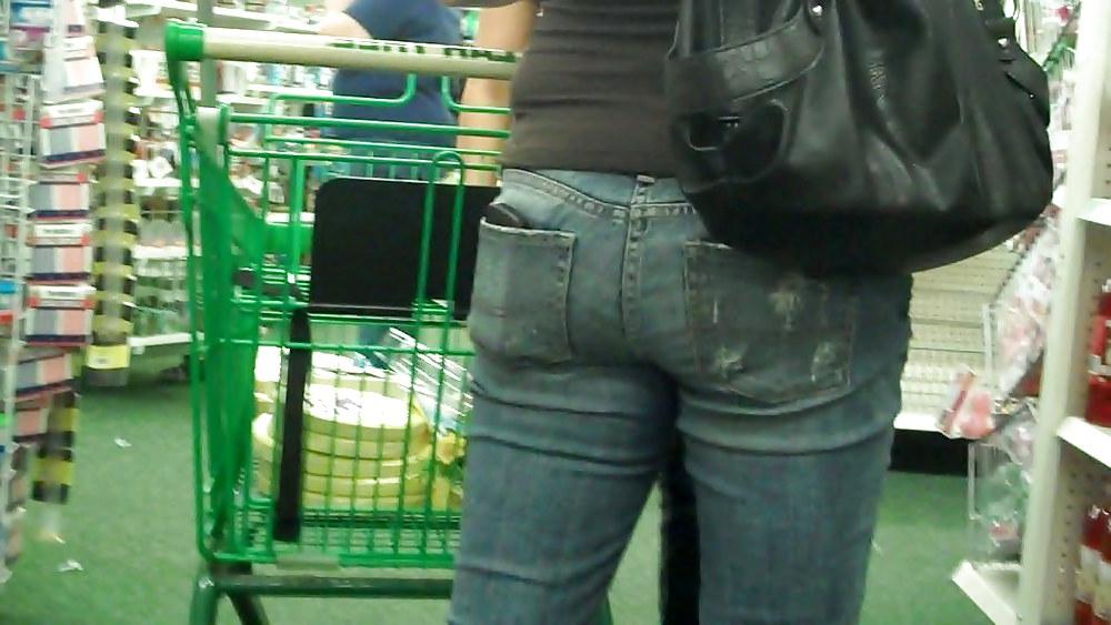 16P She had a hat on butt her ass is better