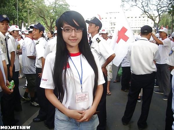 25P Asian Sweethearts - Elly Tran Ha
