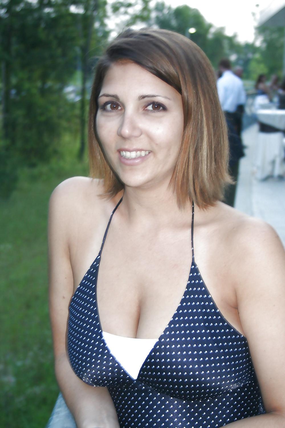 21P Sexy Girls with clothes (Non Naked) 1 - MMR