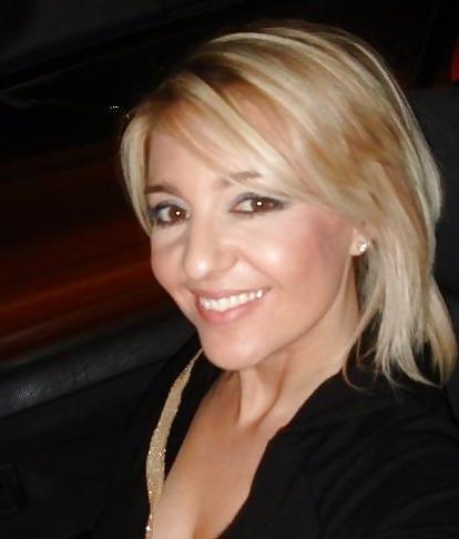 9P GREEK MILFS CELEB