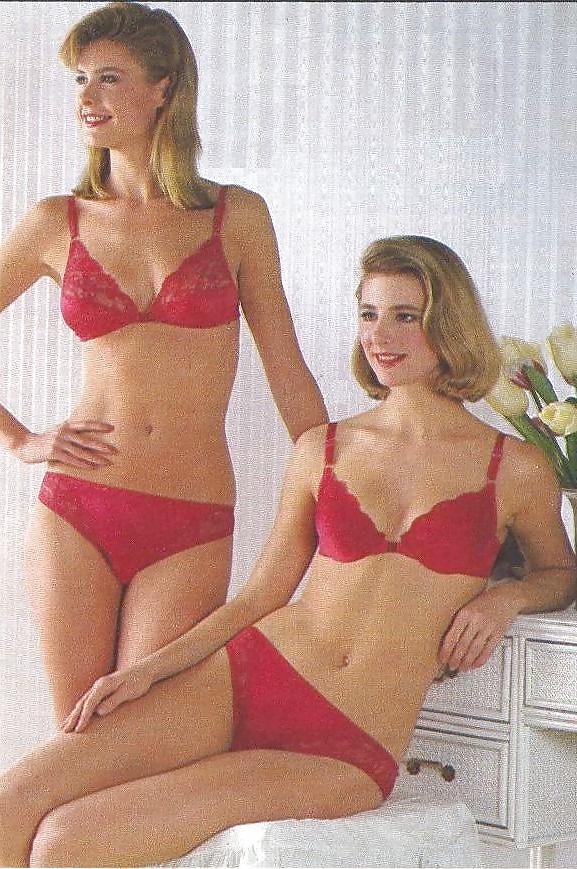 25P Womens underwear catalogue 