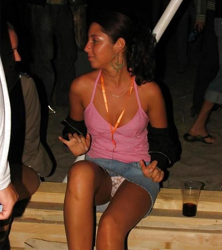 25P Voyeur Upskirt  #2