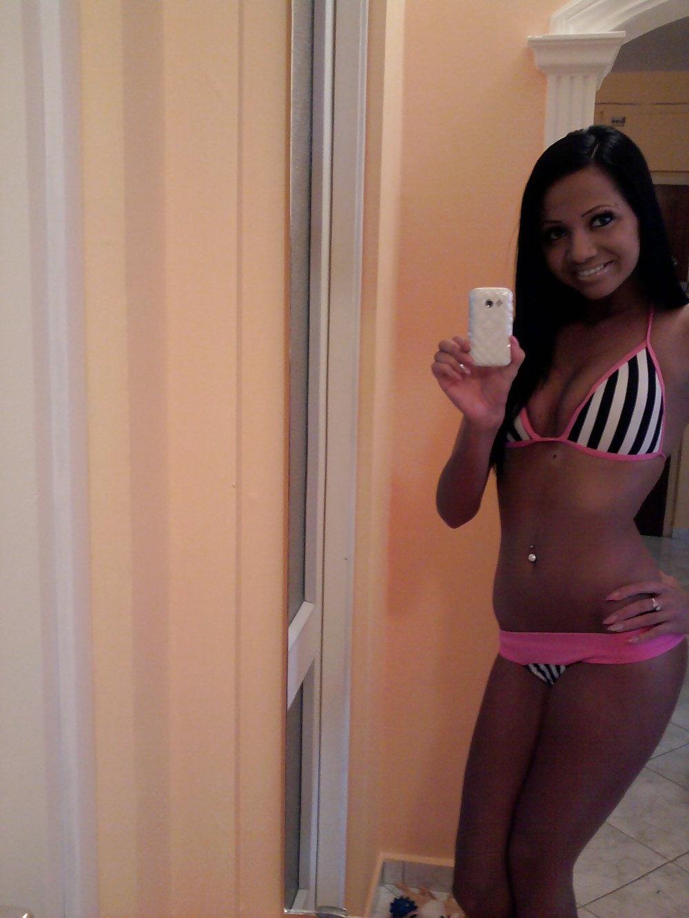 25P Non nude hotties
