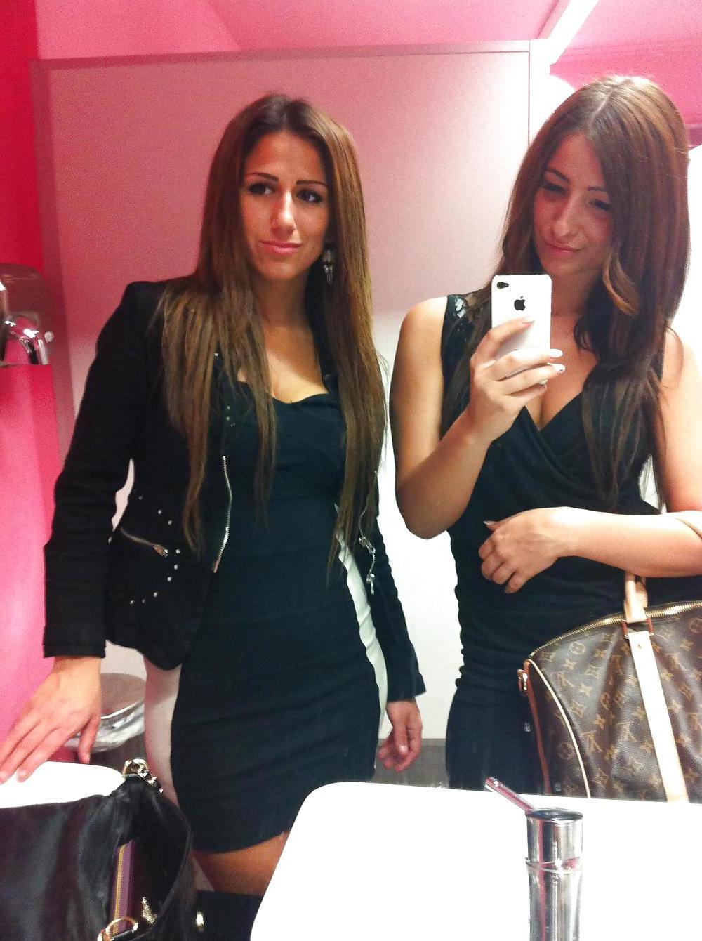 25P Non nude hotties