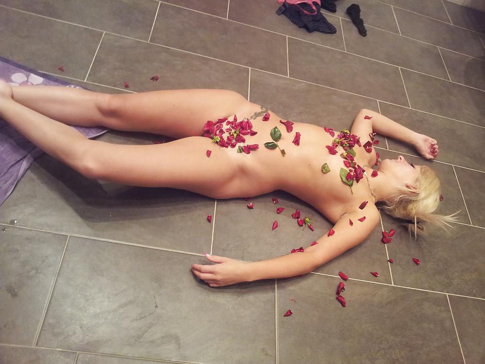 15P Nice (non nude) girls 148