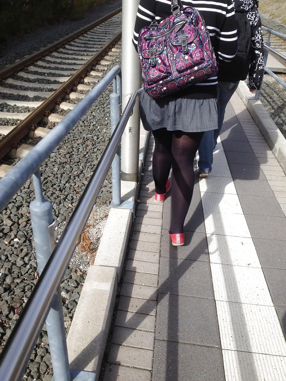 13P Sexy thick legs of a black girl