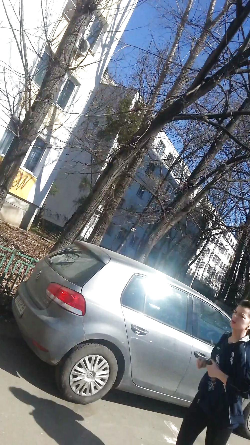 12P Spy jogging romanian
