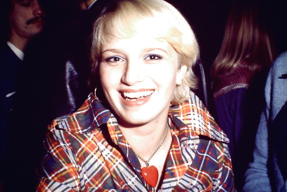 16P Donnas,Divas,Dreams - Do or don't?