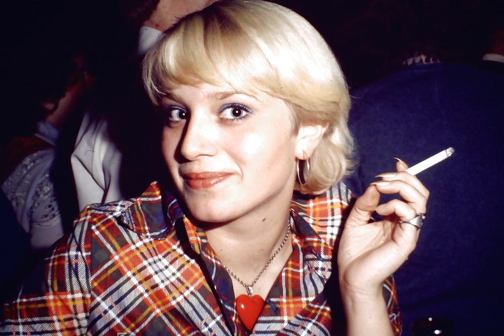 16P Donnas,Divas,Dreams - Do or don't?