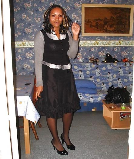 24P Lilly french ebony secretary stolen pics with boss 