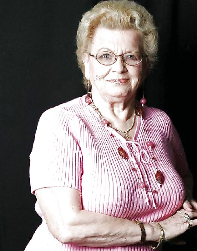 23P Granny Matures sexy erotic clothed (Mostly)