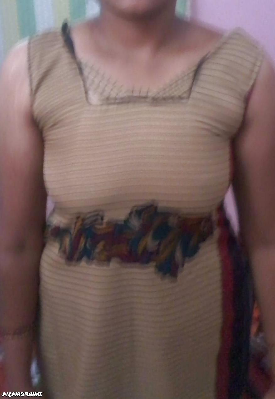 25P HOT TAMIL LADY VINAYAA