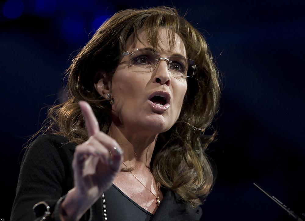 25P Love cumming to conservative Sarah Palin