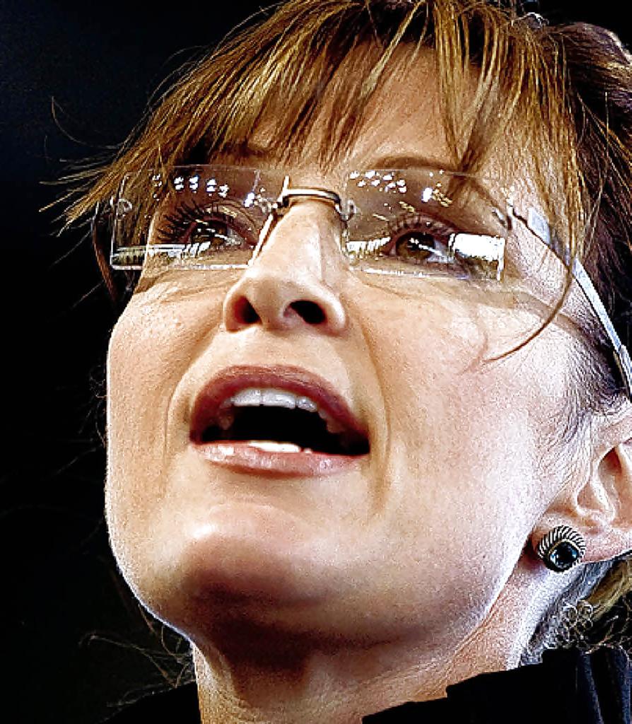 25P Love cumming to conservative Sarah Palin
