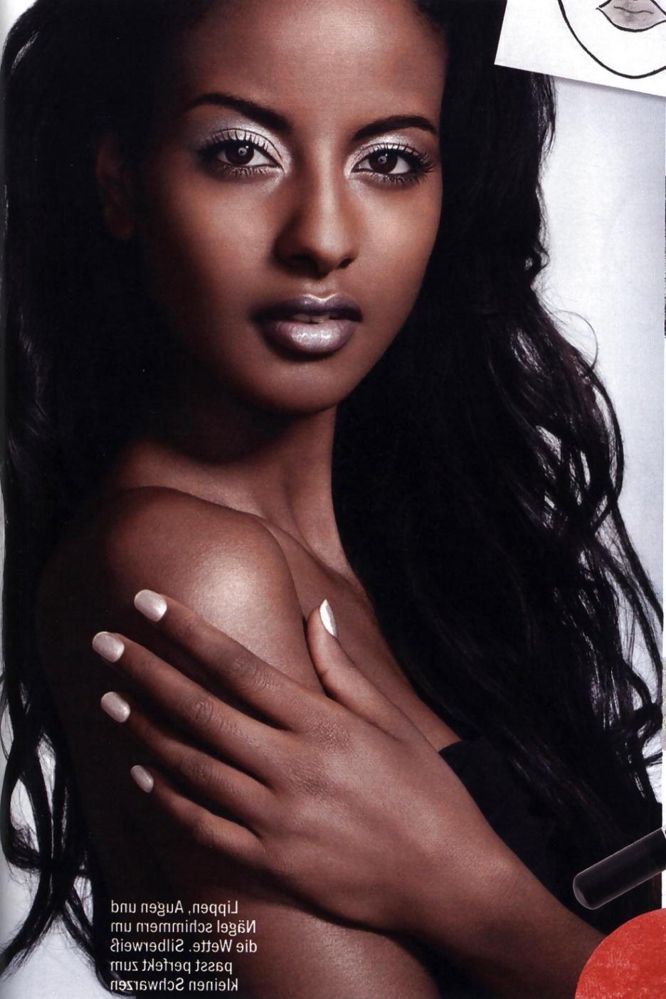 25P Sara Nuru