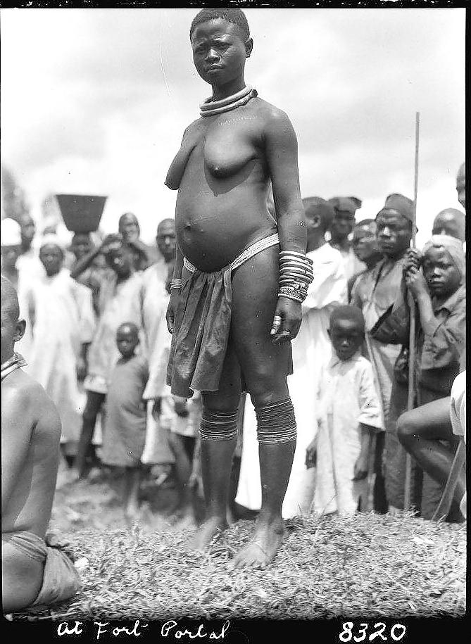 25P Naive native nudity captured in colonial times II