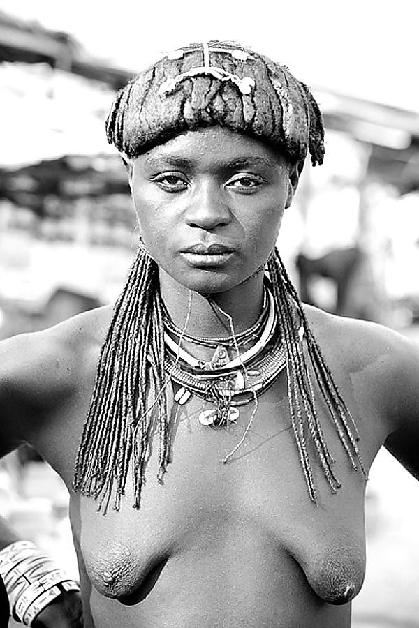 25P Naive native nudity captured in colonial times II