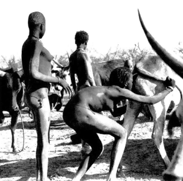 25P Naive native nudity captured in colonial times II