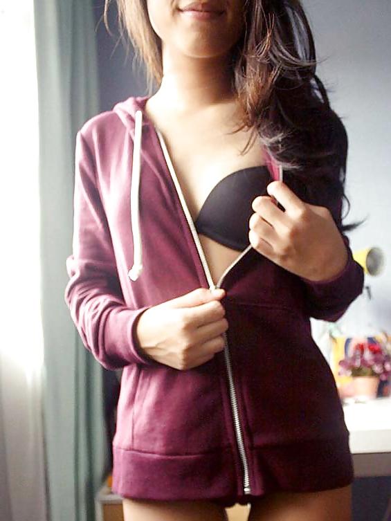 21P Petite Asian Girl Naked