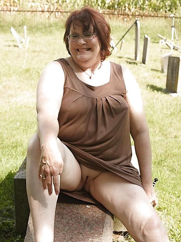 20P Her Vagina Is A Small Slit 2