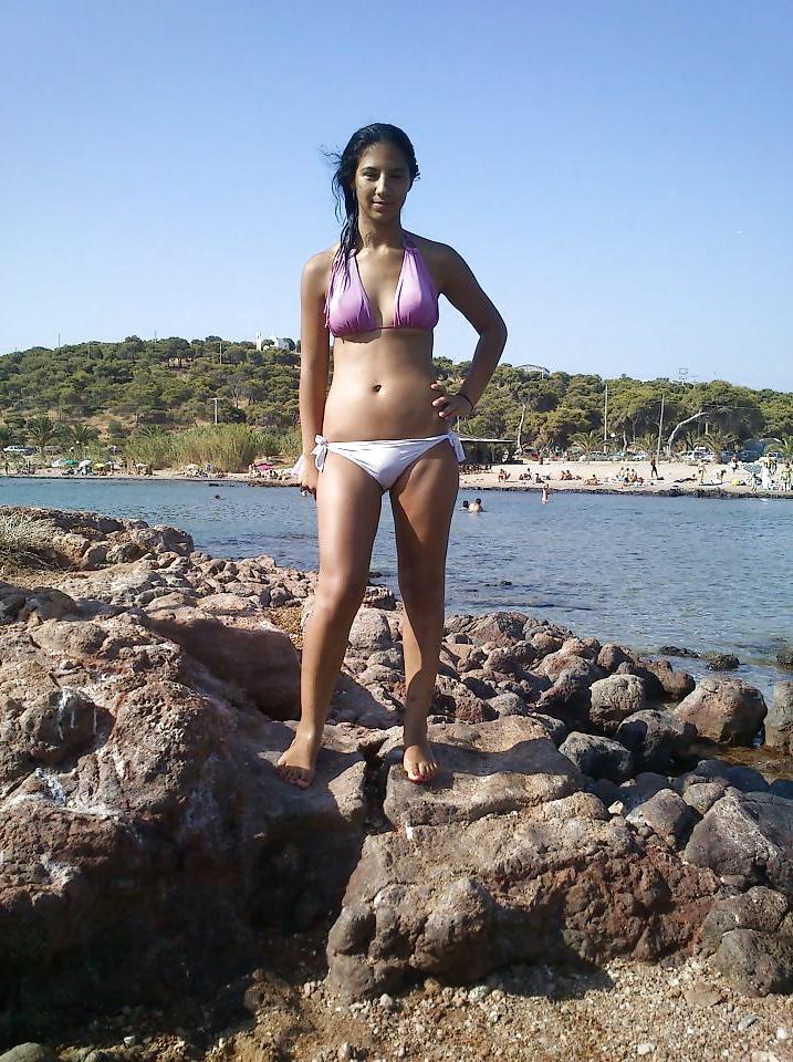 6P Greek beauty: xristinaki