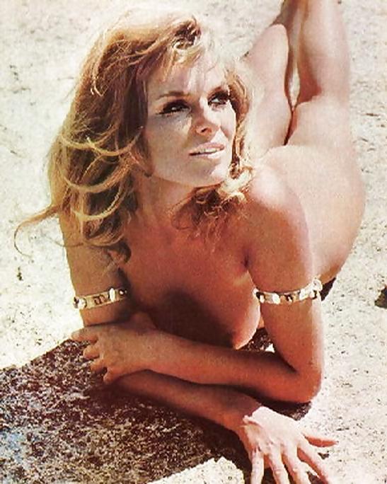 10P B Movie Queens - Julie Ege Part 1