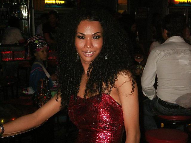 25P Phuket Ladyboy Noorie