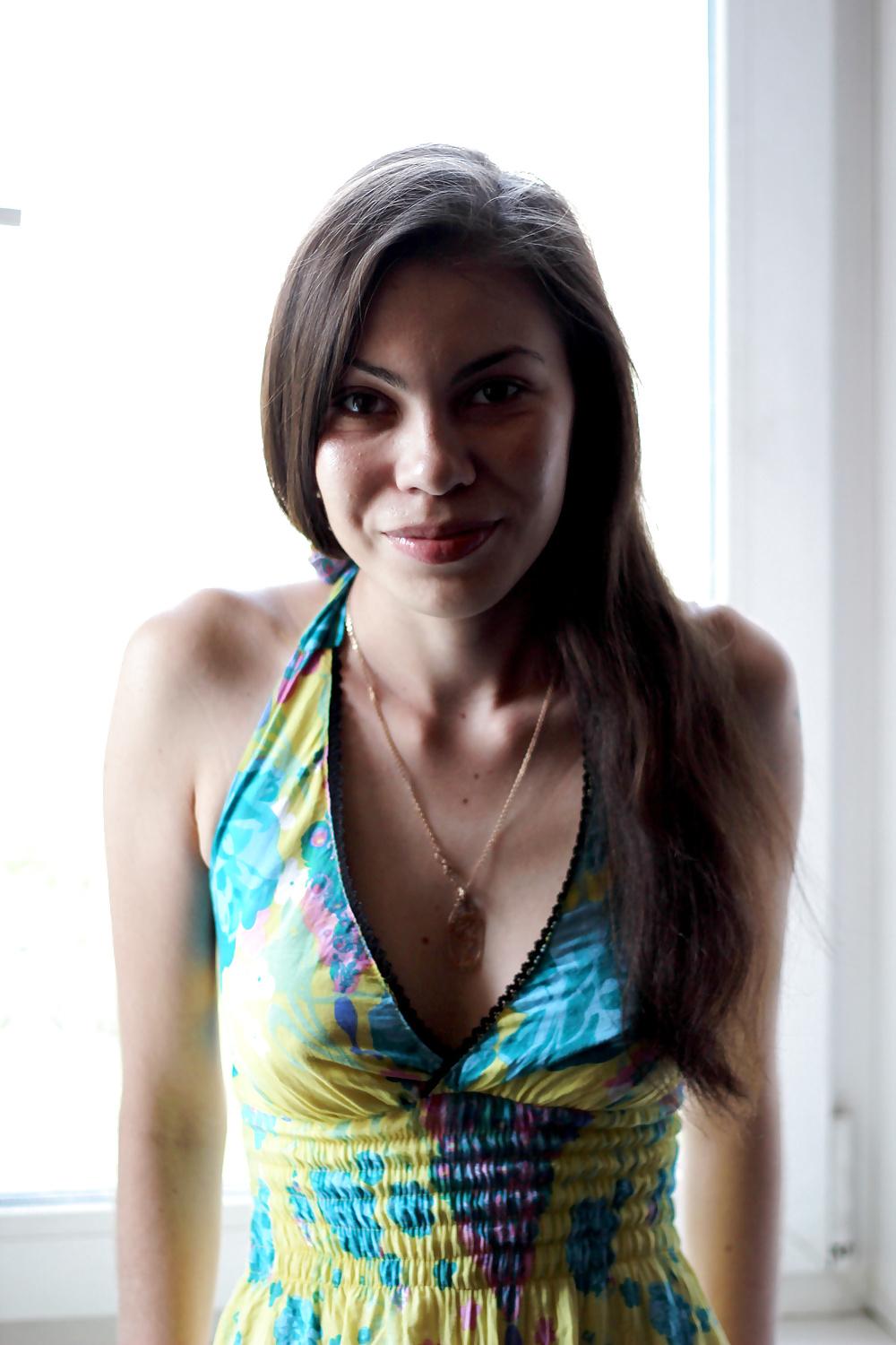 25P Russian 24 years old girl Katya poses sucking cock