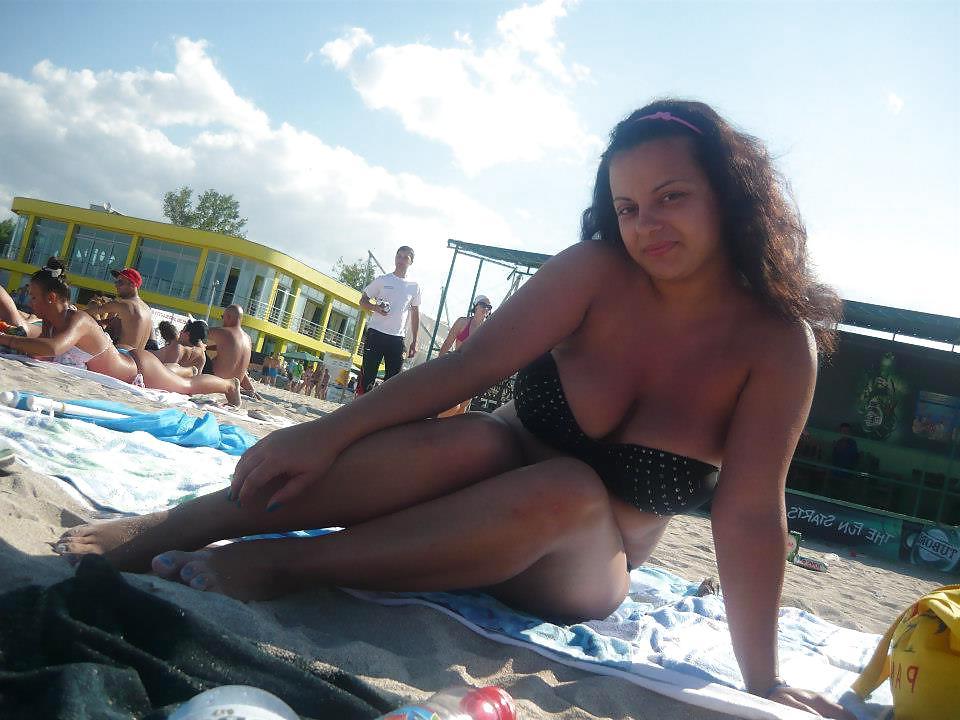 10P Romanian woman: Mariana