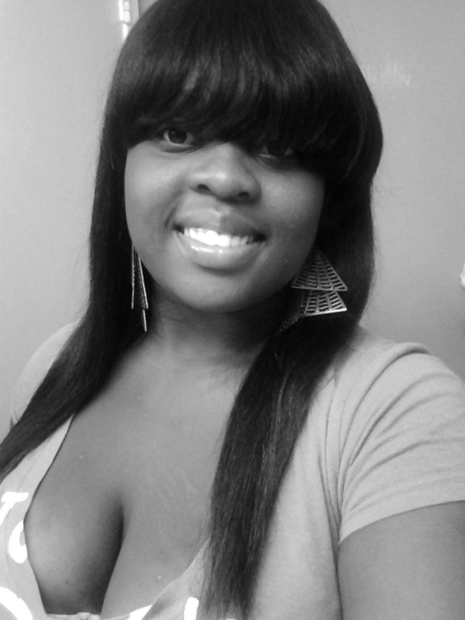 12P Black Girl Selfshots