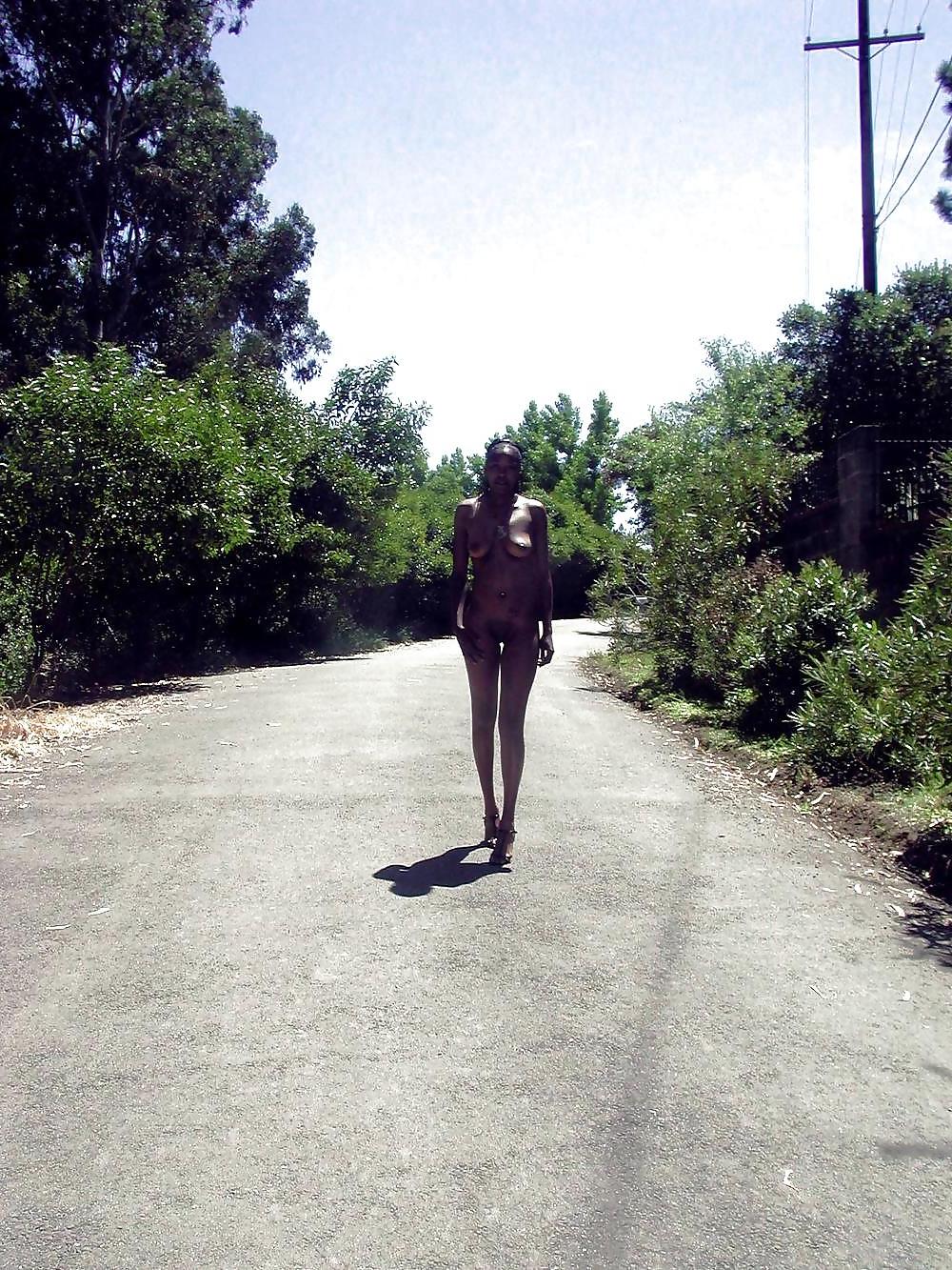 16P Ebony cutie posing nude outside and in public
