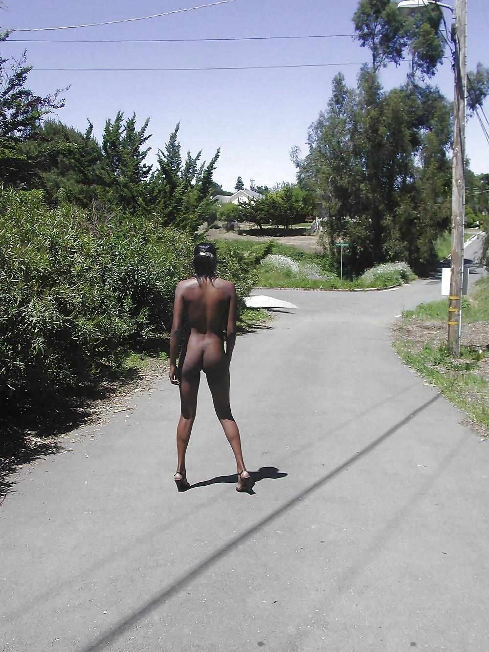 16P Ebony cutie posing nude outside and in public