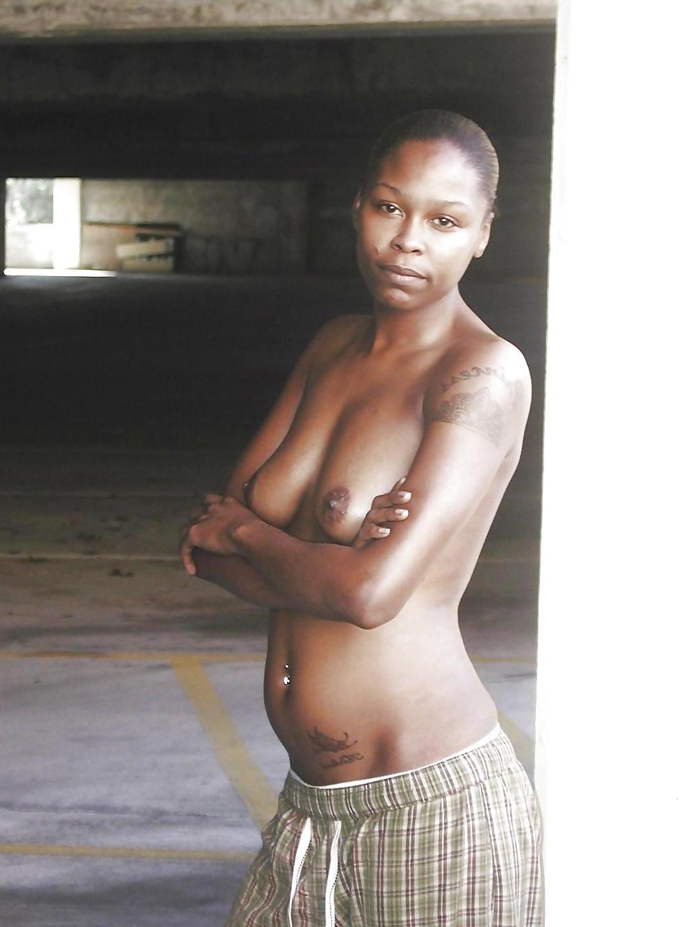 16P Ebony cutie posing nude outside and in public