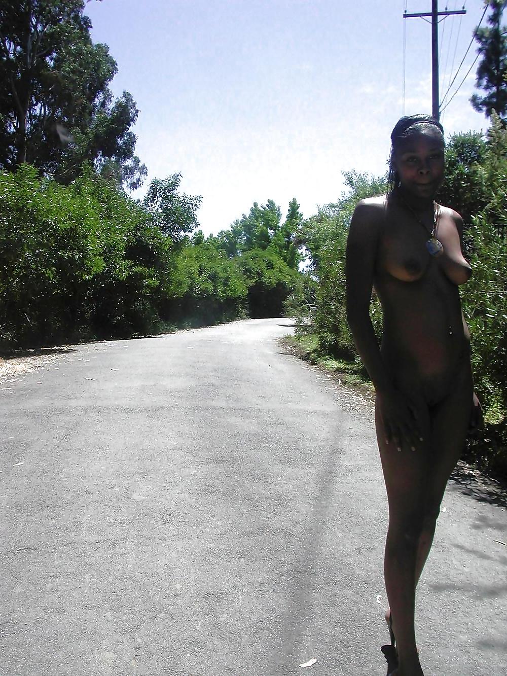 16P Ebony cutie posing nude outside and in public