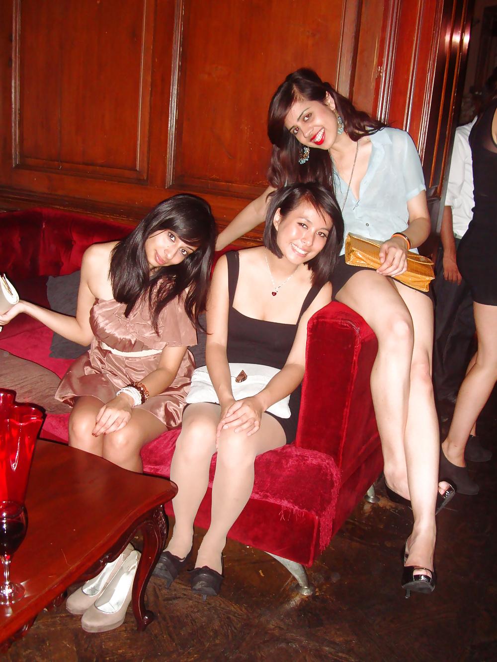 25P Sexy UK Asian (Indo & Pak) Whores