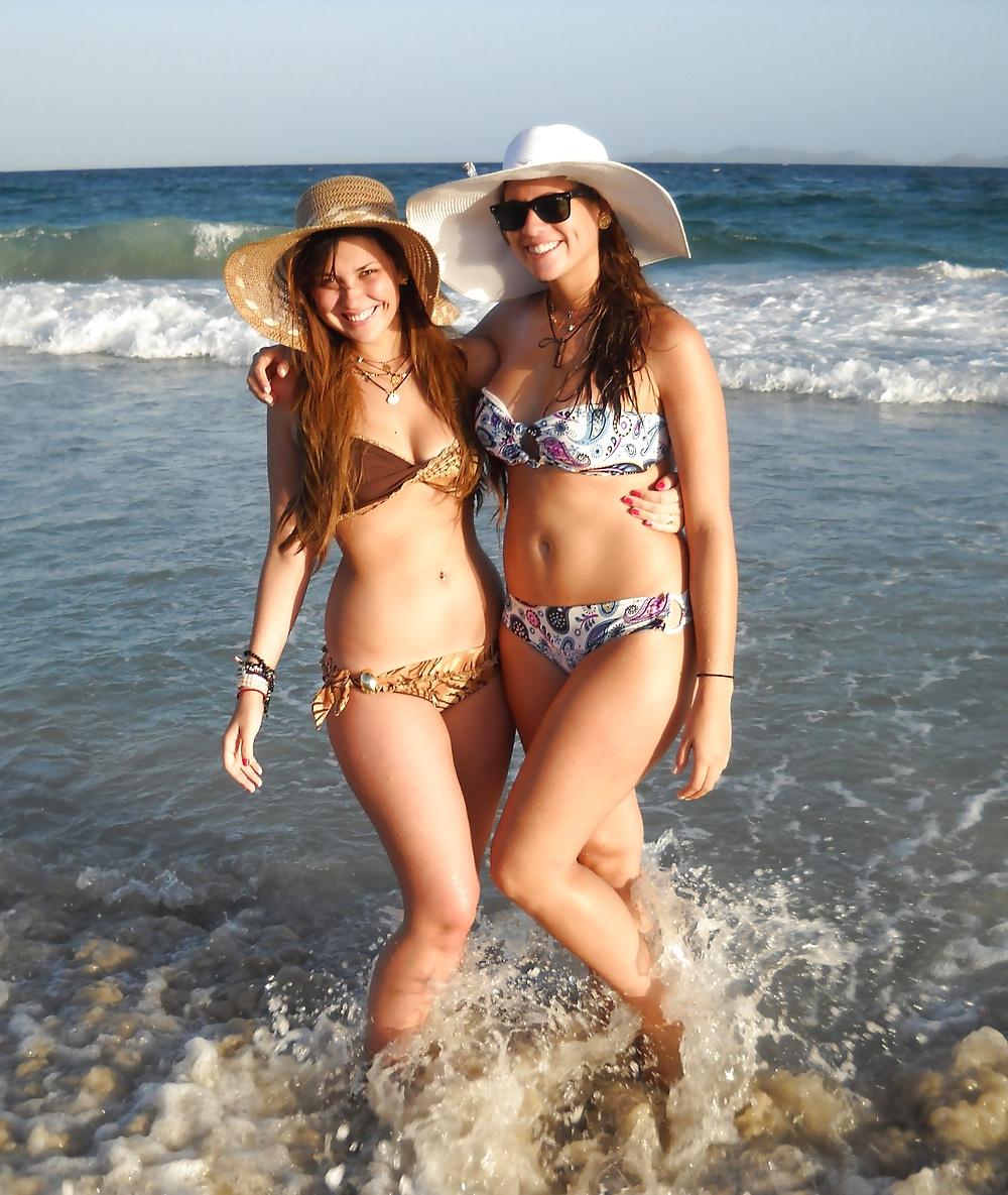 25P Venezuelan Cuties