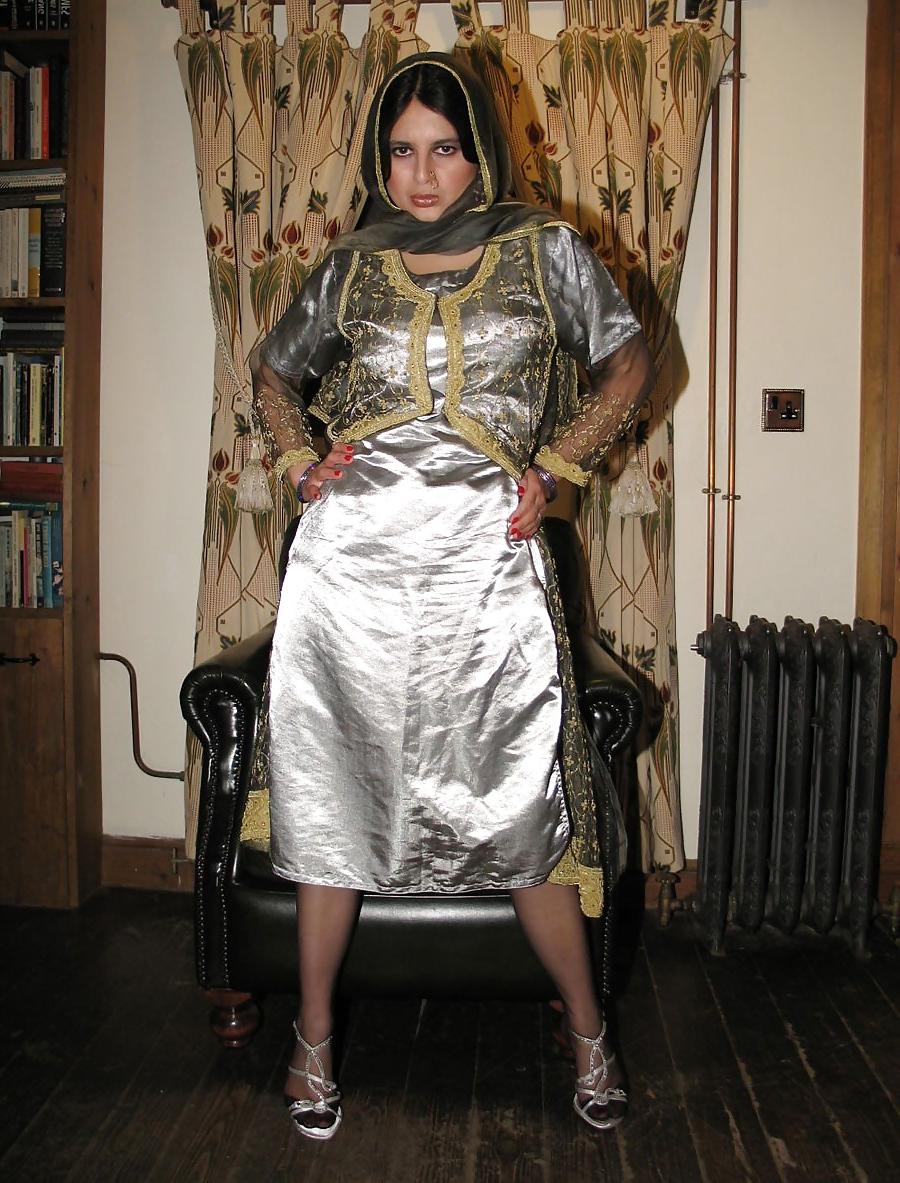 12P Lady Sharimara Raj 5