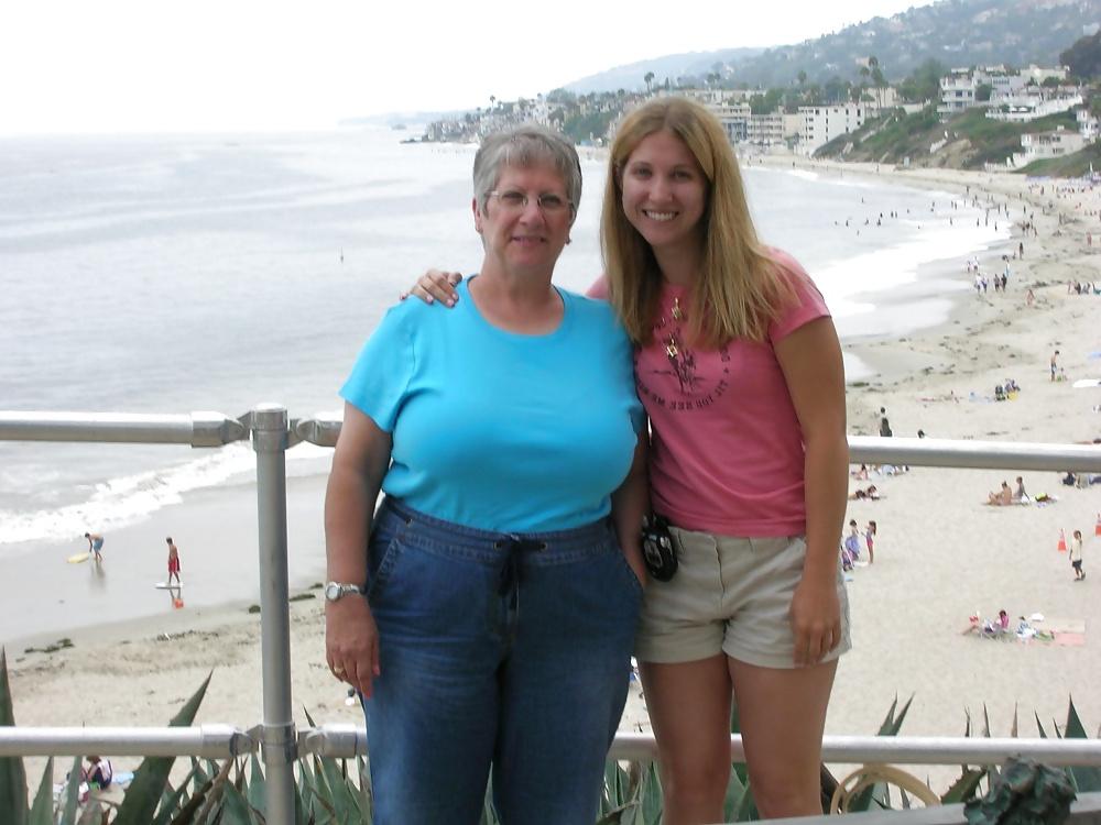 19P No nude mom and not her daughter 1.