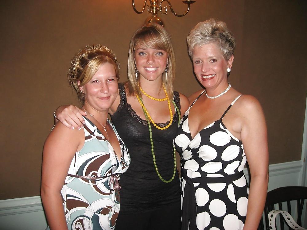 19P No nude mom and not her daughter 1.